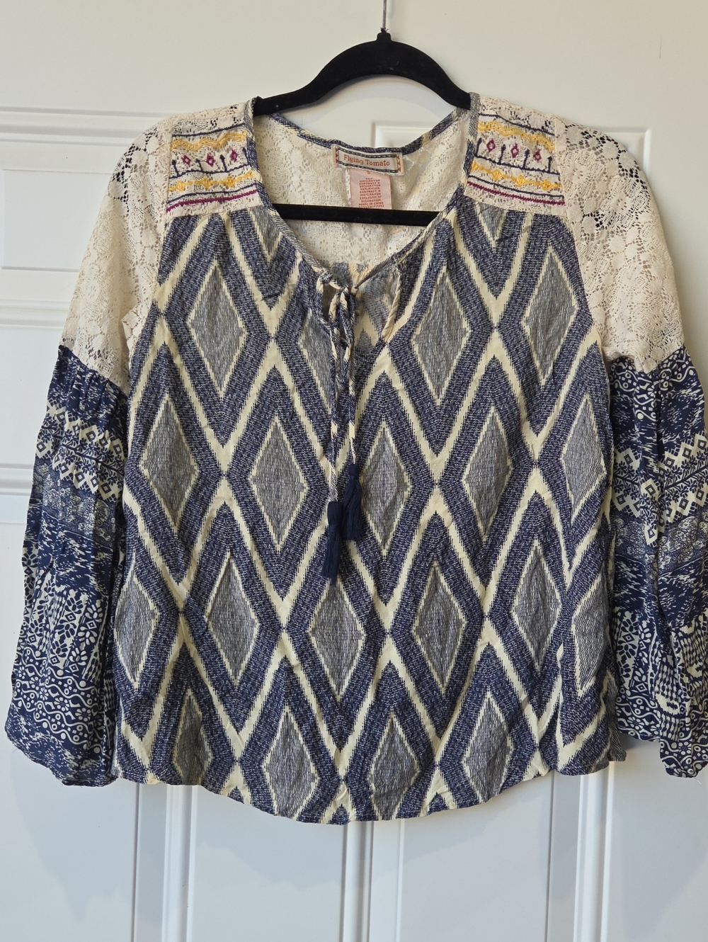 Flying Tomato Navy & Cream Diamond Lace-Sleeve Peasant Top
